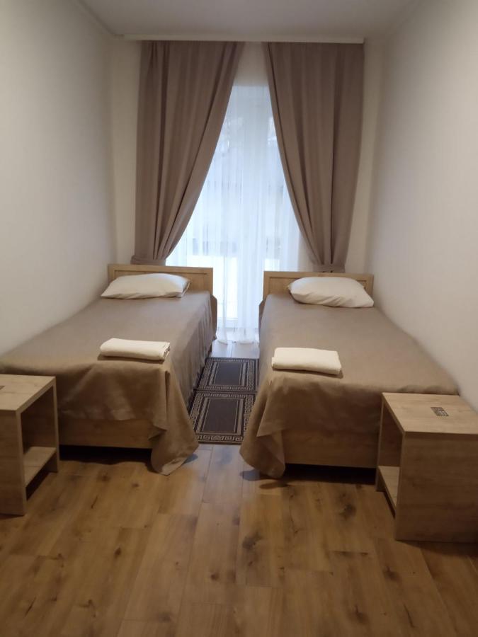 Hotel Bonus Kolomiya Ngoại thất bức ảnh
