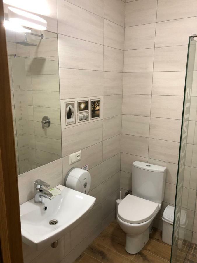 Hotel Bonus Kolomiya Ngoại thất bức ảnh