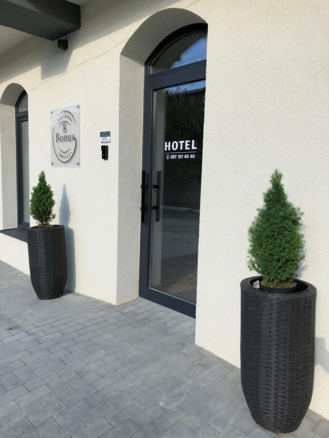 Hotel Bonus Kolomiya Ngoại thất bức ảnh